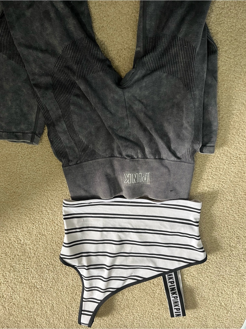 PINK Victoria's Secret Black Seamless Leggings